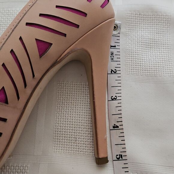 Beige and Purple Heels by BCBGeneration - Picture 9 of 16